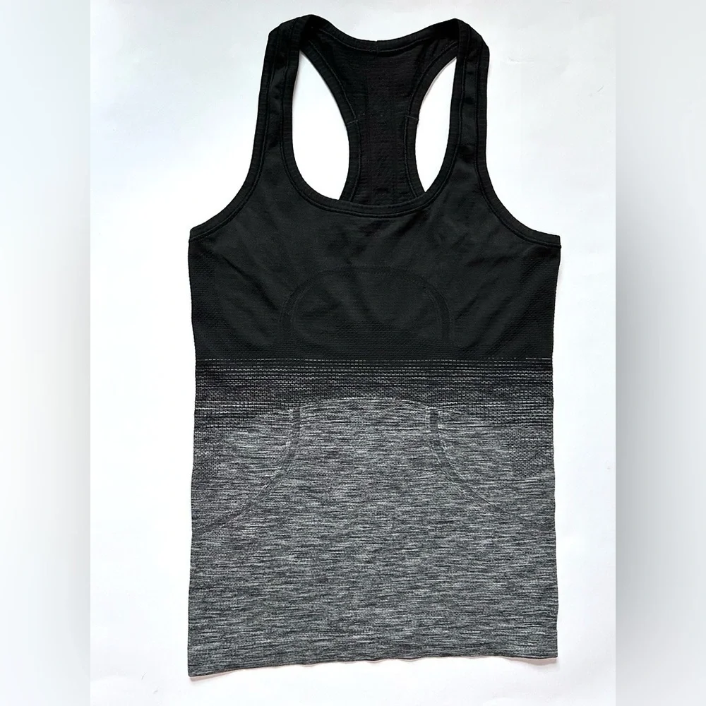 Lululemon Swiftly Tech Racerback Breathable Athletic Tank Black White Ombré Sz 4